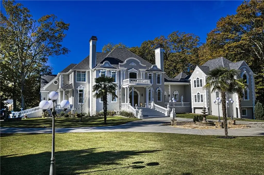 6020 Riverside Drive, Atlanta, GA 30328 - #1