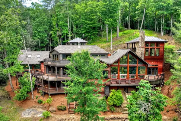 192 Delphi Hills Lane, Mccaysville, GA 30555