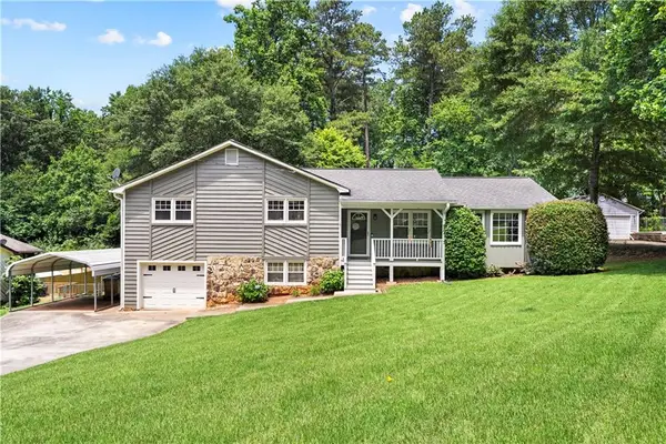 204 Bascomb Lane, Woodstock, GA 30189