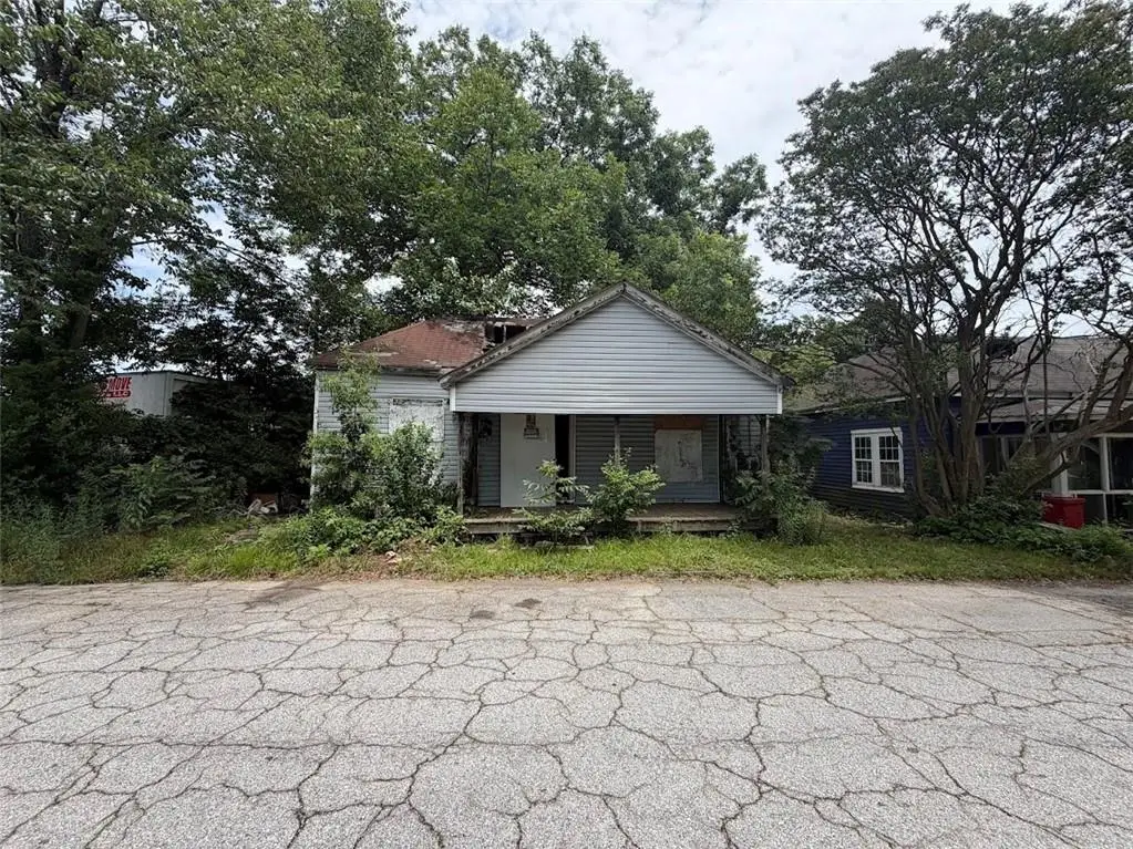 3200 Magnolia Street, Atlanta, GA 30344 - #1