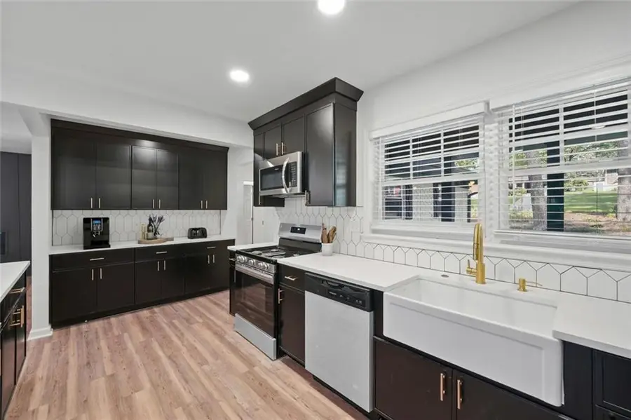 1868 Ft Valley Drive Sw, Atlanta, GA 30311 - #2