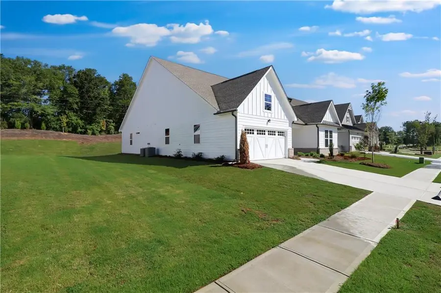 8 Unicoi Trail, Sharpsburg, GA 30277 - #3