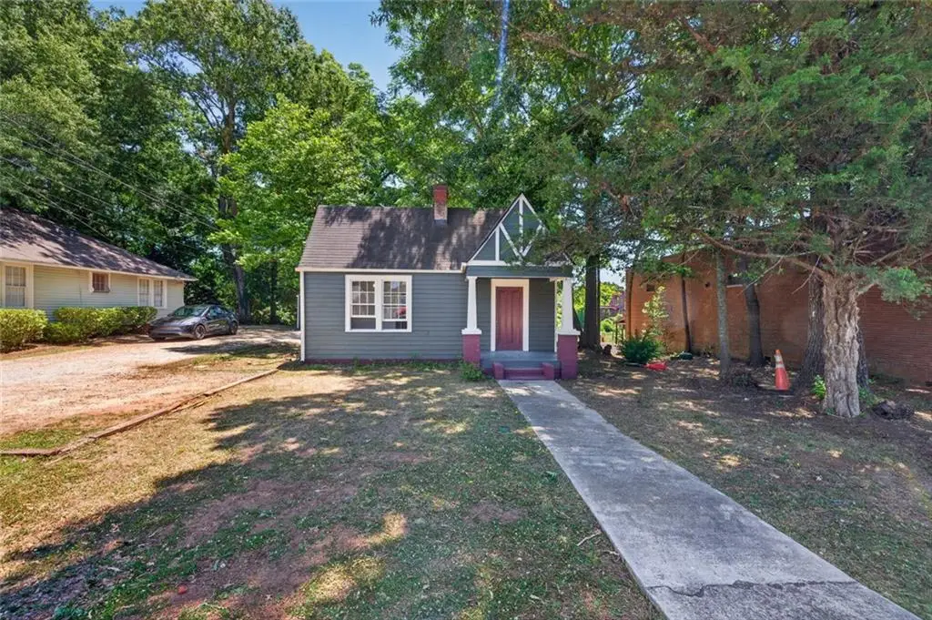 298 S Cherokee Road, Social Circle, GA 30025 - #1