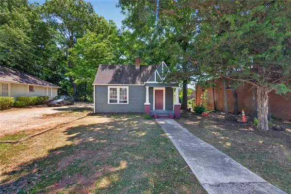 298 S Cherokee Road, Social Circle, GA 30025
