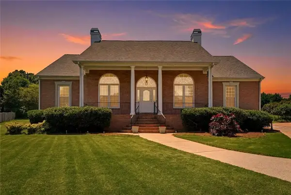 2860 Chardonnay Lane, Cumming, GA 30041