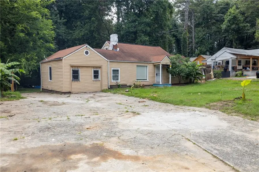 3838 Old Gordon Road Nw, Atlanta, GA 30336 - #2