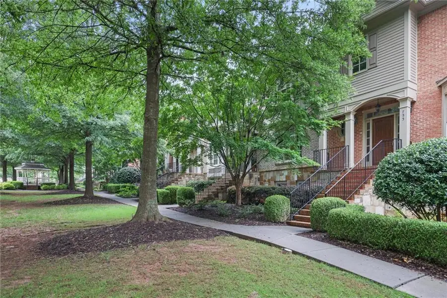 755 NW Mountain View Terrace Nw, Marietta, GA 30064 - #3