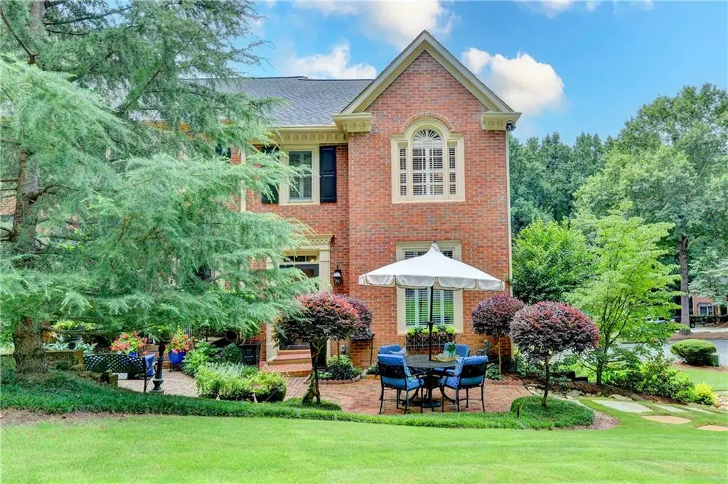 125 Weatherburne Drive, Roswell, GA 30076 - #1