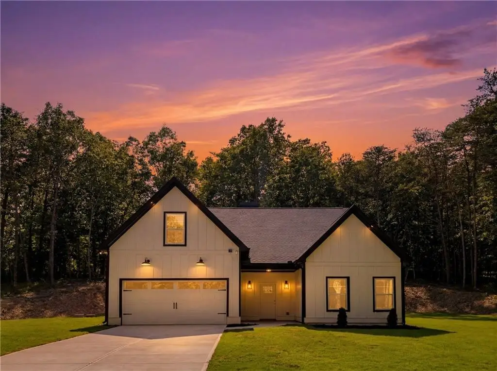 539 E Valley Road Ne, Rydal, GA 30171 - #1