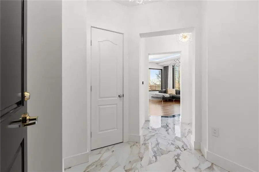 2828 Peachtree Road Nw #701, Atlanta, GA 30305 - #3