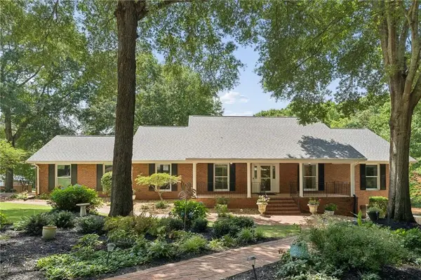 1091 Briar Lakes Road, Watkinsville, GA 30677