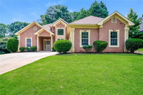 3427 Linecrest Road, Ellenwood, GA 30294