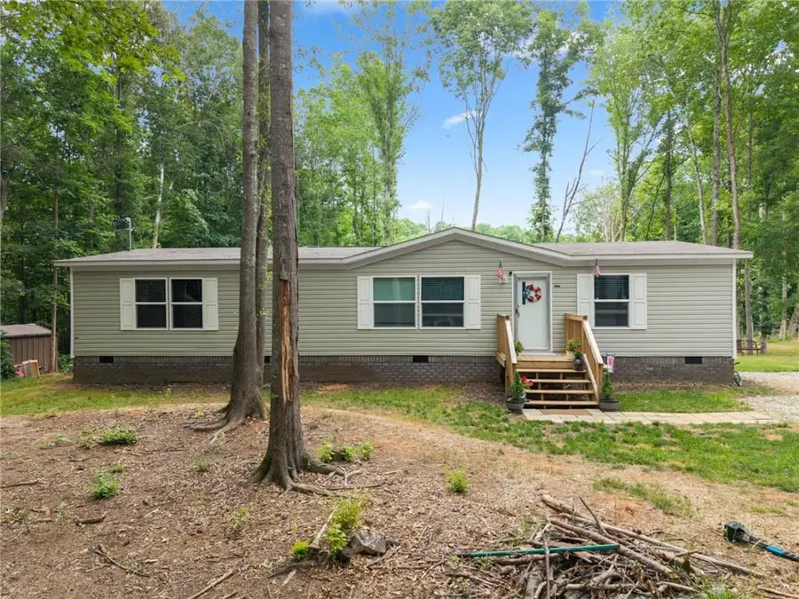 260 Falcon Lane, Carnesville, GA 30521 - #2