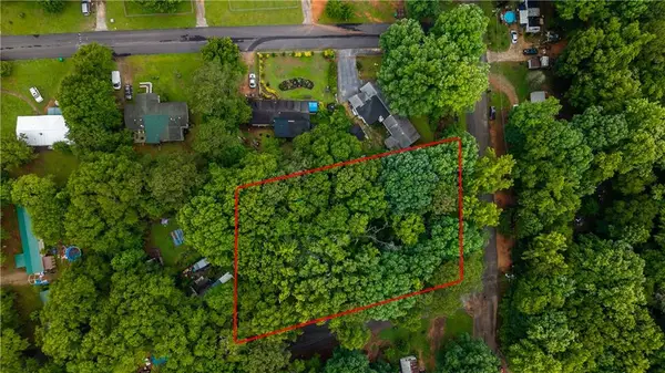 136 Wolf Creek Lane, Locust Grove, GA 30248
