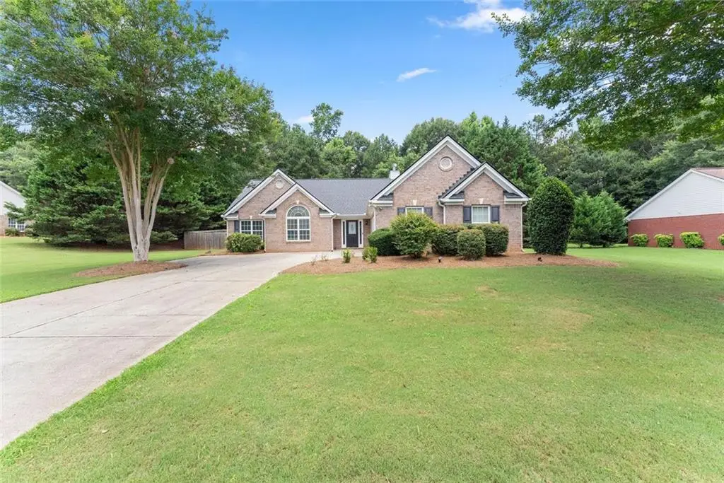 198 Blue Grass Drive, Jefferson, GA 30549 - #1