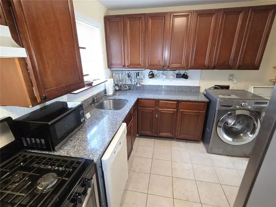 5617 Kingsport Drive Ne, Atlanta, GA 30342 - #3