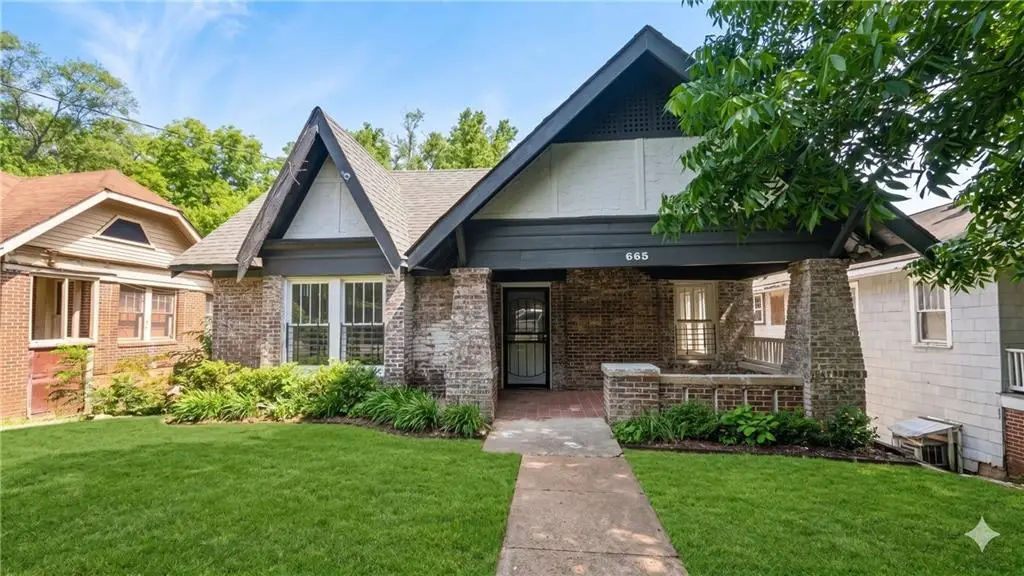 665 Lexington Avenue Sw, Atlanta, GA 30310 - #1