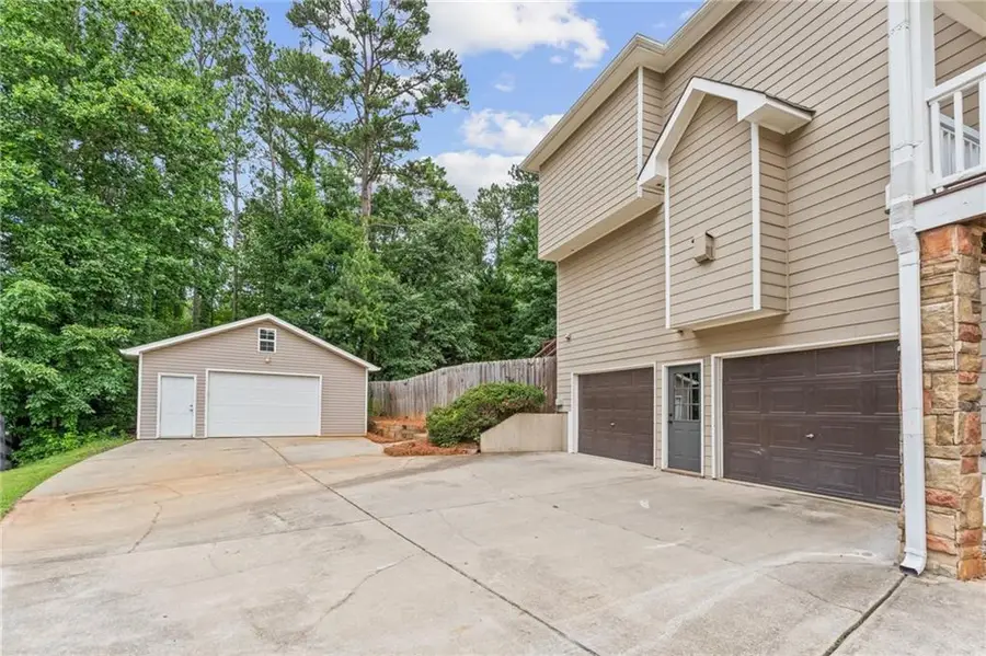 186 W Chestnut Way, Dallas, GA 30132 - #2