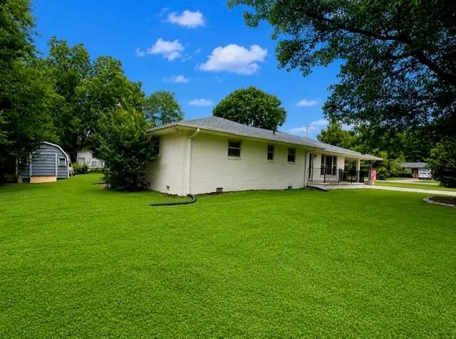 4 Crestwood Road, Cartersville, GA 30121 - #3