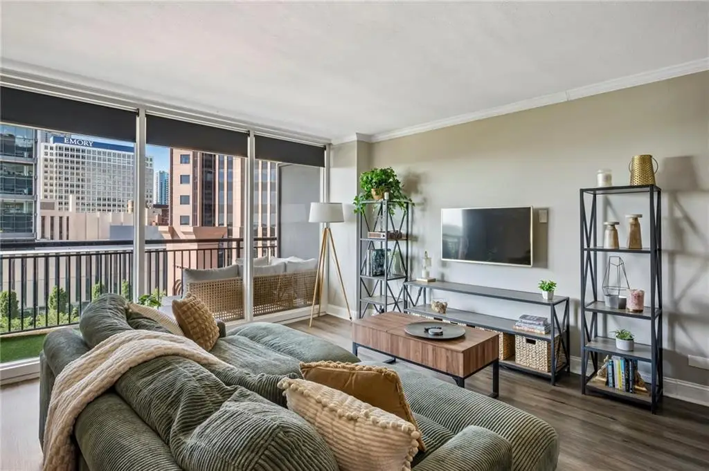 620 Peachtree Street Ne #908, Atlanta, GA 30308 - #1
