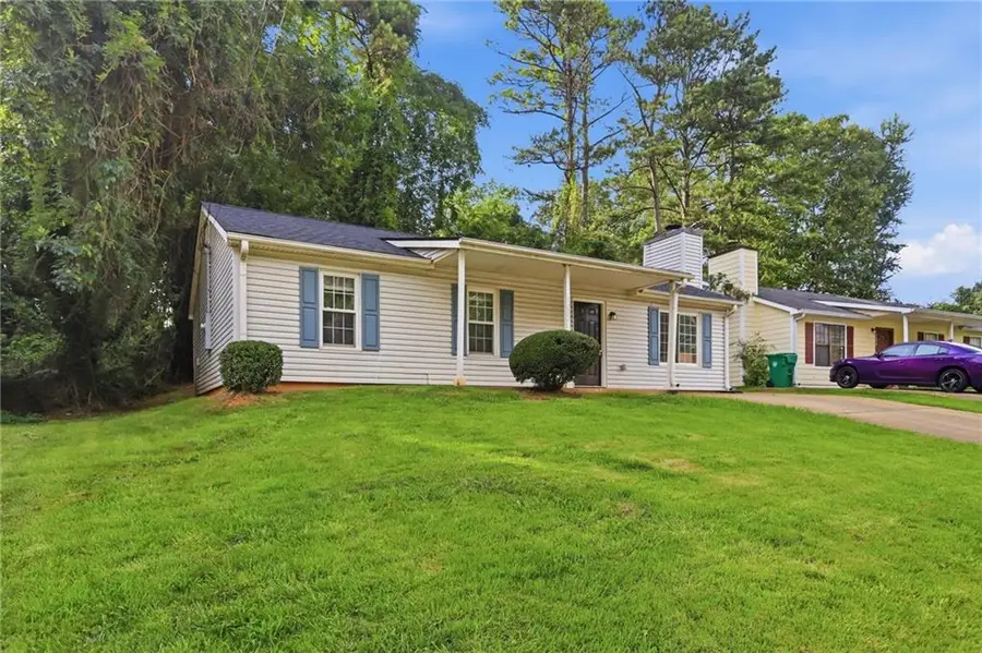 5202 Scarbrough Lane, Stone Mountain, GA 30088 - #2