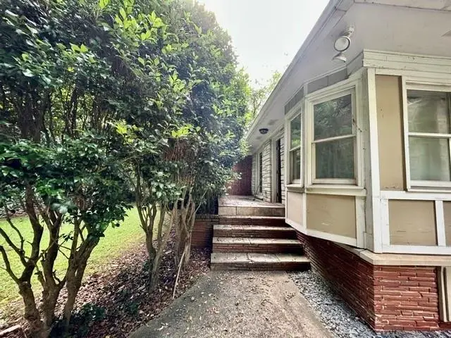 2561 Midway Road, Decatur, GA 30030 - #1