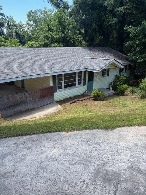 5906 Oakdale Road, Mableton, GA 30126