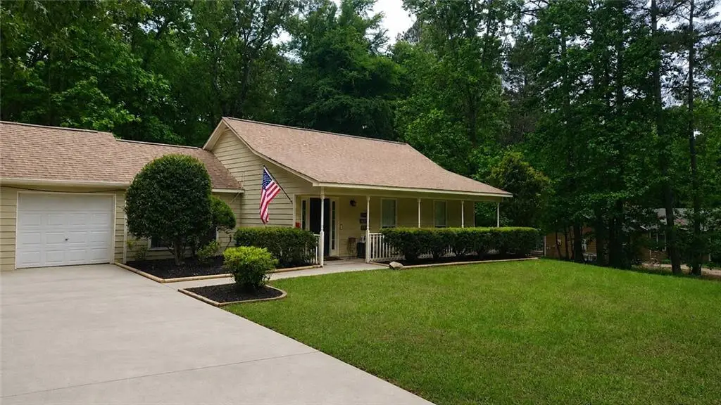 120 Landing Way, Griffin, GA 30223 - #1