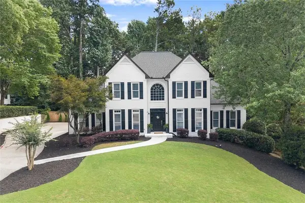 1530 Highview Pines Pass, Alpharetta, GA 30022