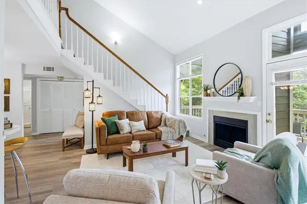 917 Mcgill Park Avenue Ne, Atlanta, GA 30312
