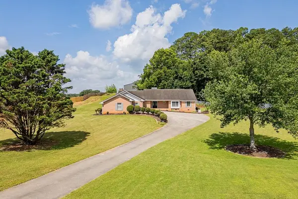 210 Wildwood Drive, Cartersville, GA 30120