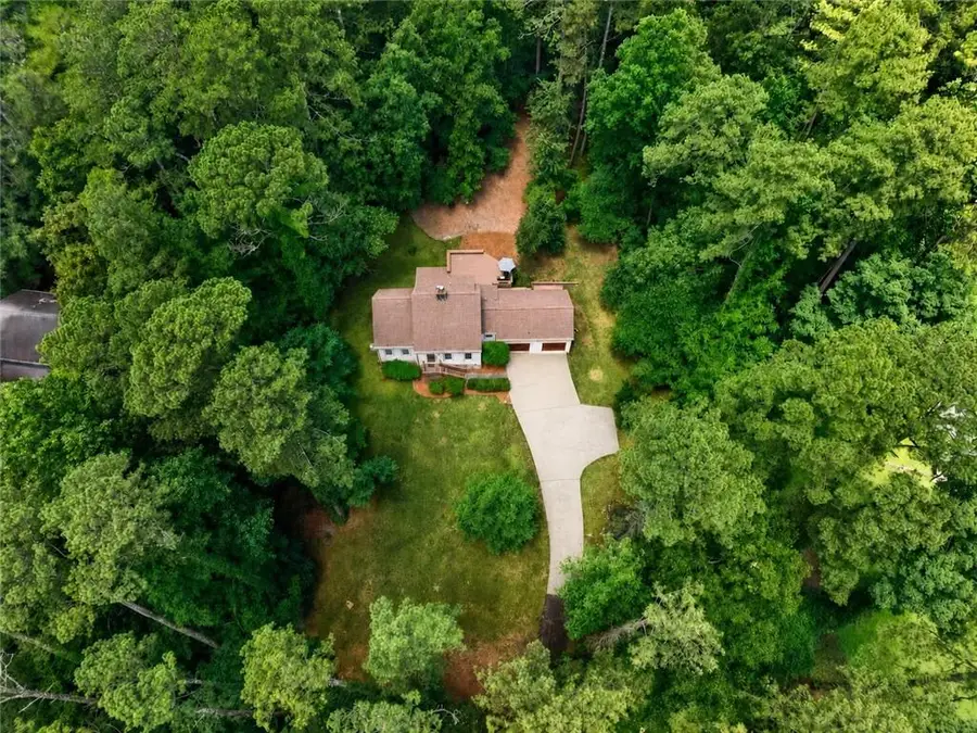 208 Nacoochee Drive, Woodstock, GA 30188 - #2