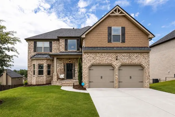 3769 Lake End Drive, Loganville, GA 30052