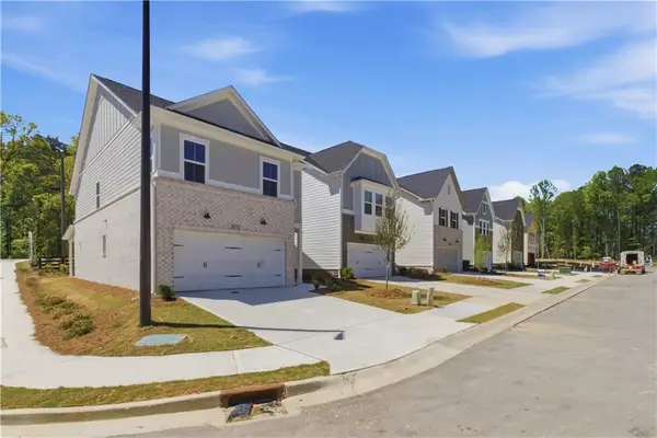 5748 Tillman Way, Powder Springs, GA 30127