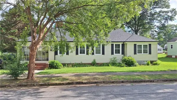 3349 Bloomfield Avenue, Clarkdale, GA 30111