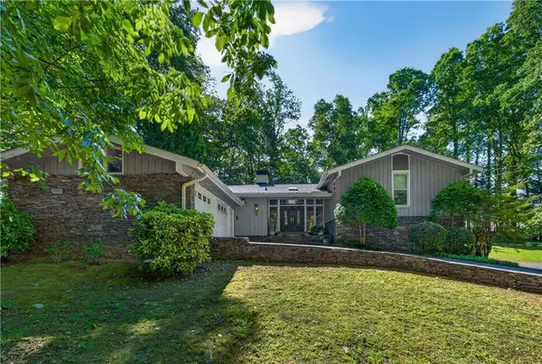 3565 Highland Drive, Acworth, GA 30101