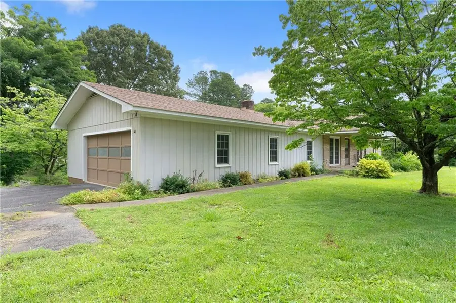 34 Oakmont Drive, Jasper, GA 30143 - #2