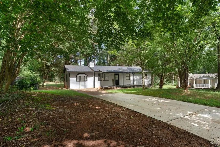 672 Lookout Court, Lawrenceville, GA 30043 - #2