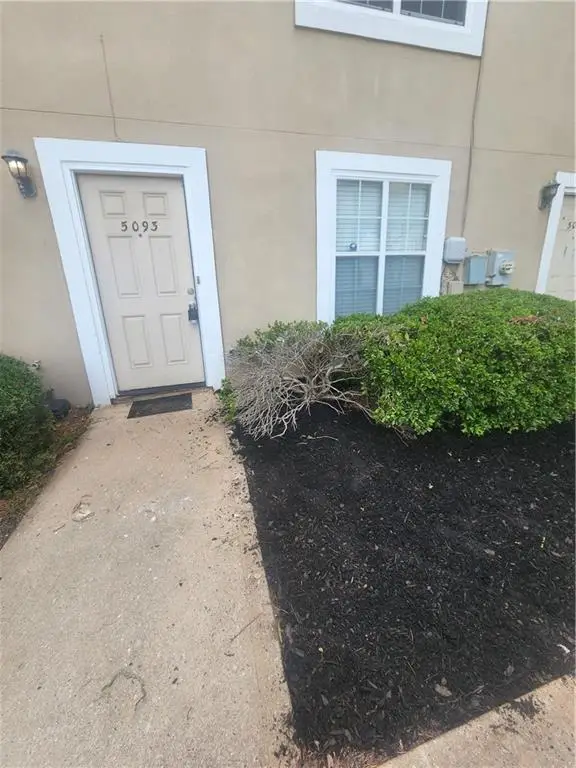 5093 Chupp Way Circle, Lithonia, GA 30038