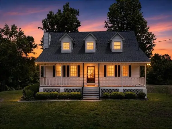 126 Findley Road Ne, Rydal, GA 30171