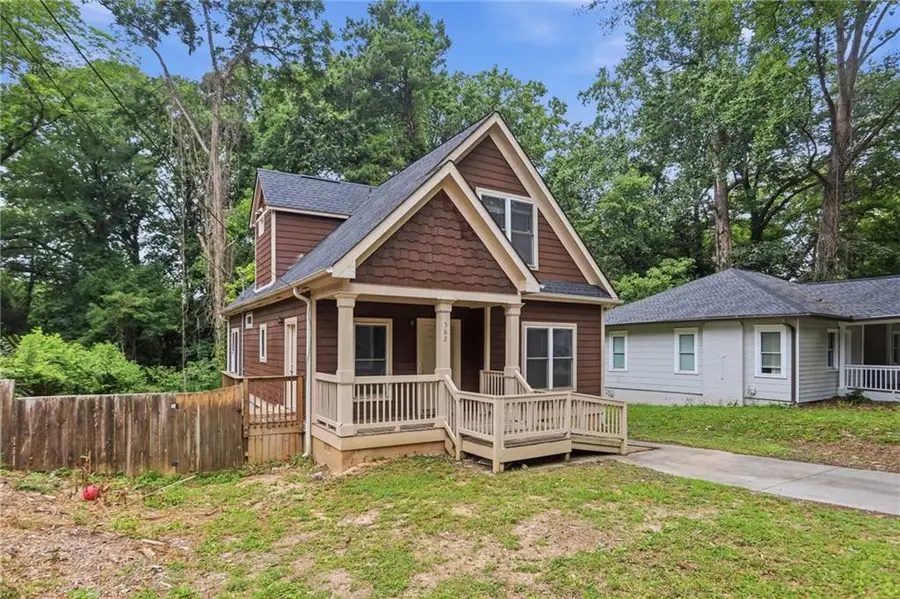562 Woodlawn Avenue Nw, Atlanta, GA 30318 - #3