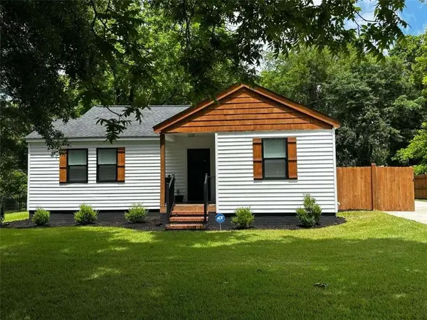 464 Adamson Avenue, Carrollton, GA 30117