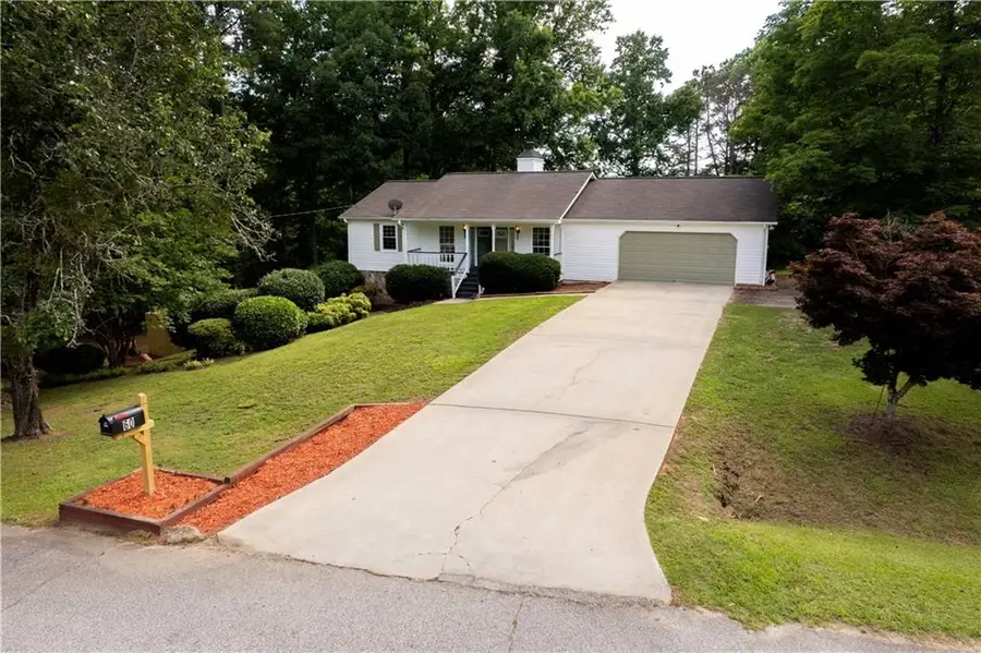 60 Lakeside Dr, Covington, GA 30016 - #2