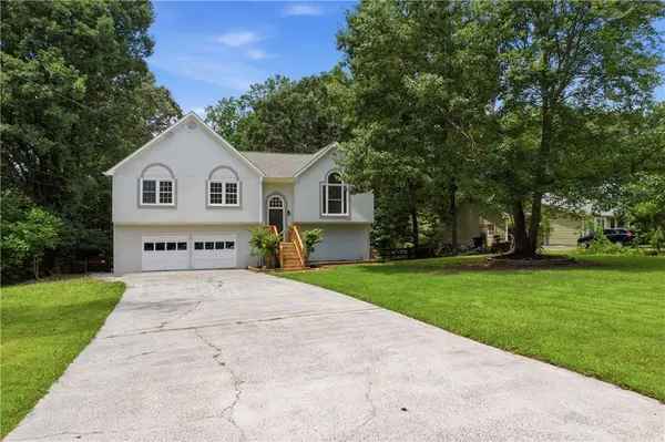 6231 Emerald Springs Drive Se, Acworth, GA 30102