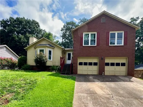 440 Hunters Cove Court, Lawrenceville, GA 30044