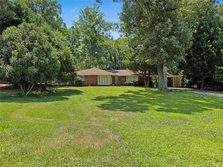 675 Holly Drive, Gainesville, GA 30501 - #2