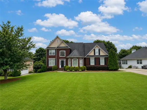 4010 Magnolia Leaf Lane, Suwanee, GA 30024