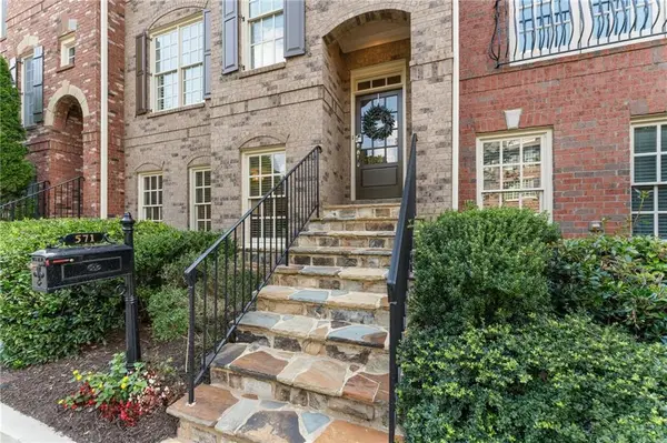 571 Parkside Village Way Nw, Marietta, GA 30060
