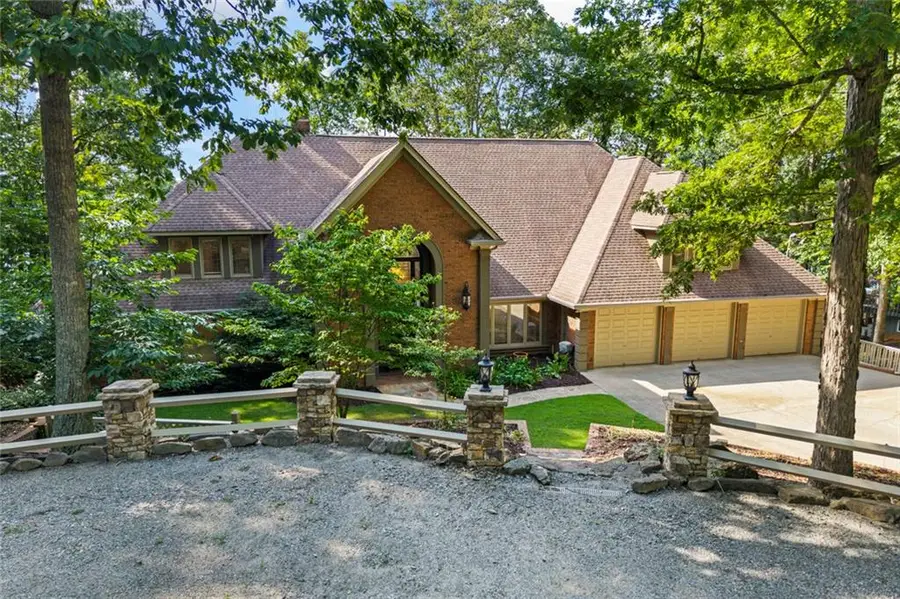 6576 Yacht Club Road, Flowery Branch, GA 30542 - #2