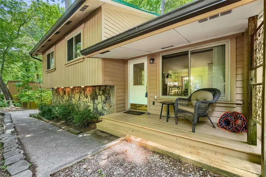 596 Dover Street, Marietta, GA 30066 - #3